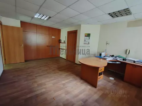 Помещение свободного назначения в Волгоградская область, Волжский ул. ...