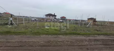 Участок в Крым, Симферопольский район, с. Мирное ул. Романа Филипова ...