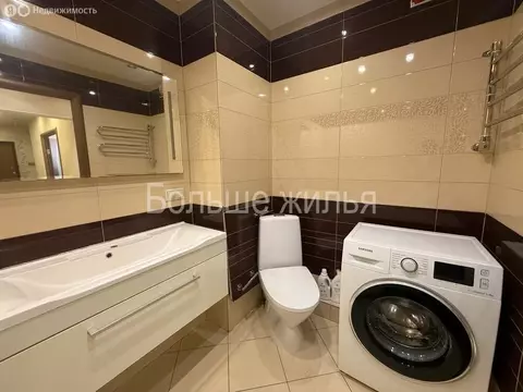 3-комнатная квартира: Волгоград, район Семь Ветров, улица Константина ...