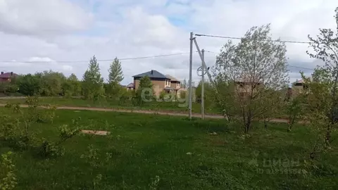 Участок в Башкортостан, Уфа городской округ, с. Нагаево ул. Раиля ...