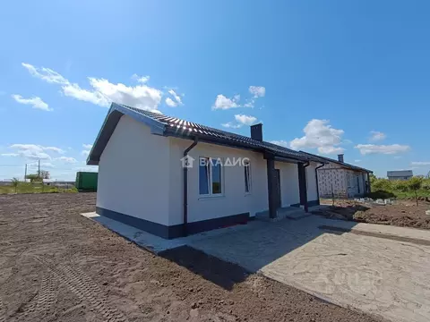 Дом в Калининградская область, Гурьевский муниципальный округ, пос. ...