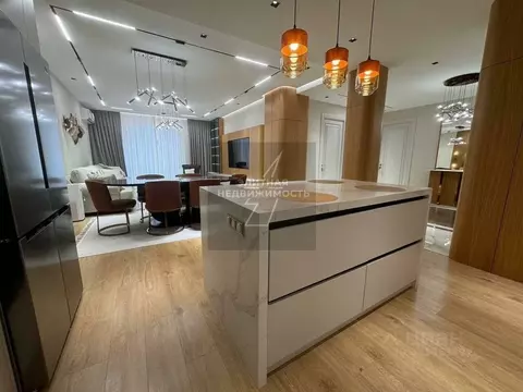 4-к кв. Татарстан, Казань ул. Карла Маркса, 3 (150.0 м)