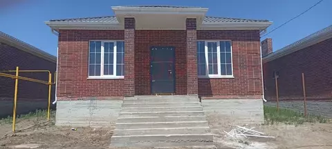 Дом в Ростовская область, Мясниковский район, Красный Крым хут.  (98 ...