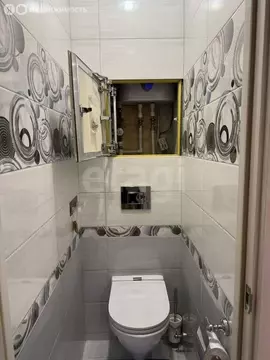 3-комнатная квартира: Новый Уренгой, улица Геологоразведчиков, 4 (58.3 ...