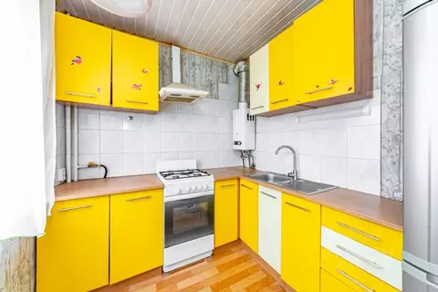 3-к кв. Карелия, Петрозаводск Нойбранденбургская ул., 17 (59.0 м)