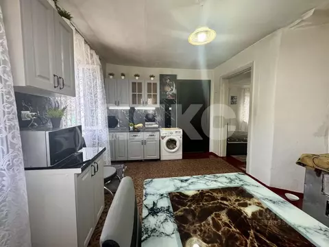 Дом в Адыгея, Майкоп городской округ, Ханская ст-ца ул. Ленина (52 м)