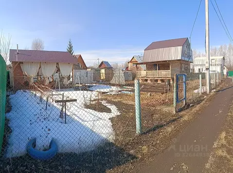 Дом в Башкортостан, Уфимский район, Миловский сельсовет, Озерное СНТ ...