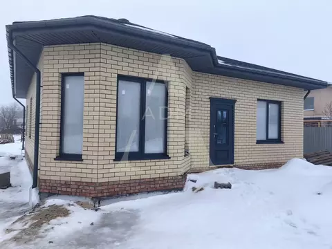 Дом в Волгоградская область, Волгоград Дунайская ул., 9 (100 м)