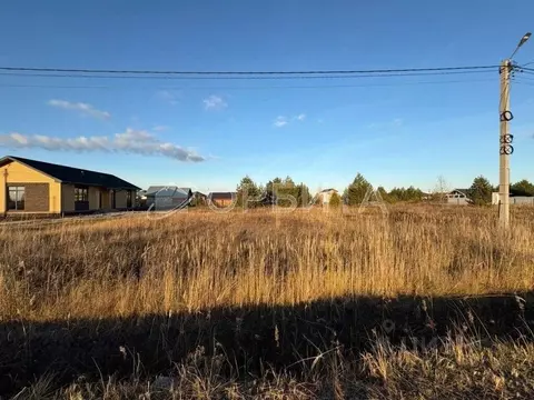 Участок в Тюменская область, Тюменский муниципальный округ, д. ...