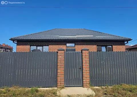 Дом в Индустриальный, Железнодорожная улица, 3/15 (91 м)