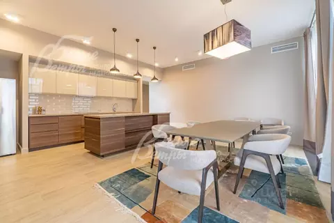 Дом в Москва д. Варварино, Варварино кп,  (423 м)