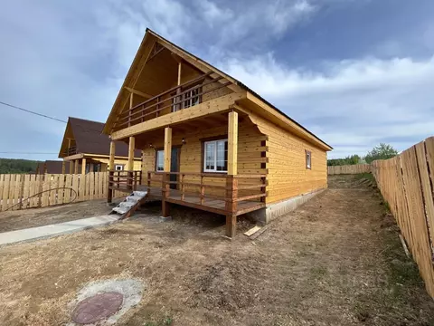 Дом в Иркутская область, Иркутский муниципальный округ, д. Карлук ул. ...