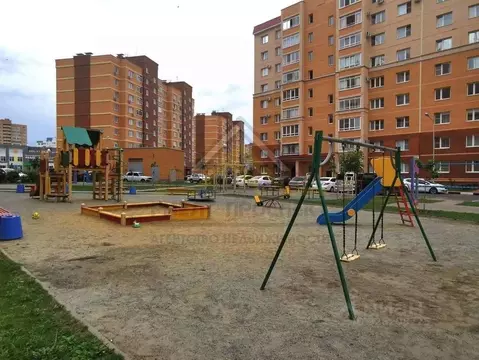 2-к кв. Белгородская область, Старый Оскол Степной мкр, 25 (70.0 м)