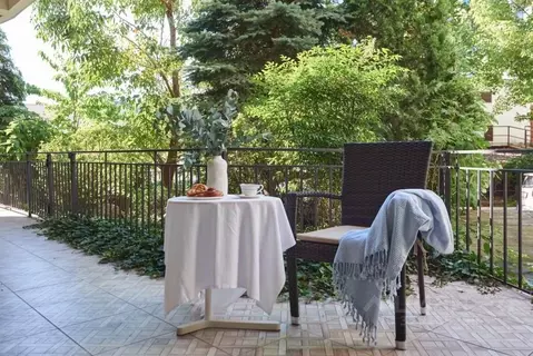 2-к кв. Краснодарский край, Сочи ул. Яна Фабрициуса, 2/9 (65.0 м)