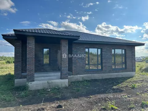 Дом в Пензенская область, Пензенский район, Богословский сельсовет, с. ...