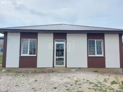 Дом в Симферопольский район, село Чистенькое (100 м)