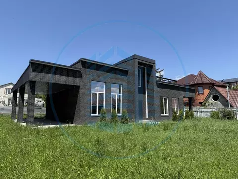 Дом в Ставропольский край, Ессентуки ул. Имени Н. Панасенко (177 м)