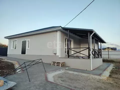 Дом в Крым, Симферопольский район, Трудовское с/пос, с. Денисовка ул. ...