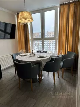 1-к кв. Тюменская область, Тюмень ул. Александра Протозанова, 10 (39.5 ...