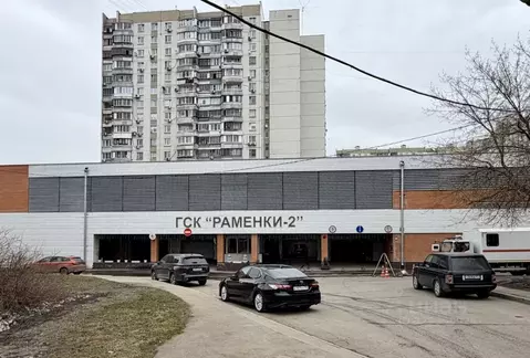 Гараж в Москва Мичуринский просп., 35А (32 м)