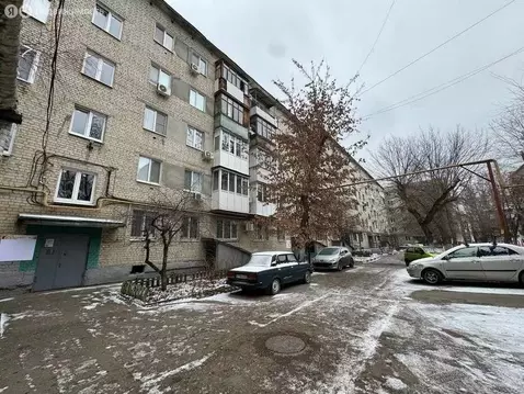 3-комнатная квартира: Саратов, улица имени Е.И. Пугачёва, 10 (58 м)