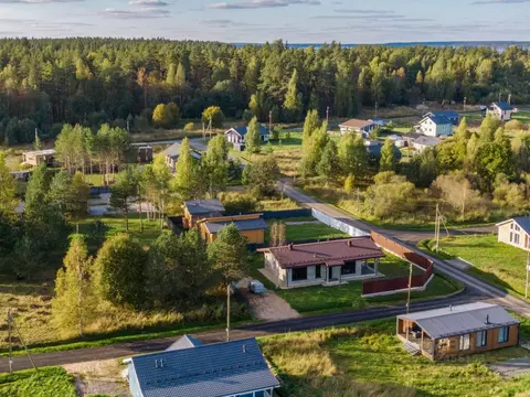 Участок в Ленинградская область, Приозерский район, Громовское с/пос, ...