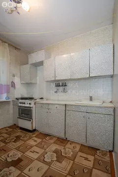 1-комнатная квартира: Тюмень, улица Домостроителей, 2 (34 м)