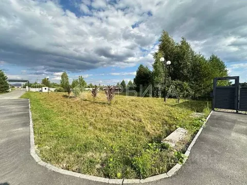 Участок в Тюменская область, Тюменский муниципальный округ, с. ...