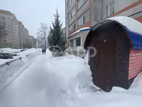 Помещение свободного назначения в Татарстан, Казань ул. Симонова, 16 ...