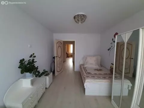 3-комнатная квартира: Тольятти, улица 40 лет Победы, 104 (66 м)