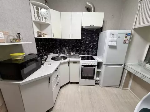 2-к кв. Коми, Сыктывкар ул. Ленина, 27 (41.5 м)