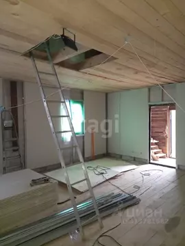 Дом в Калужская область, Малоярославецкий муниципальный округ, с. ...