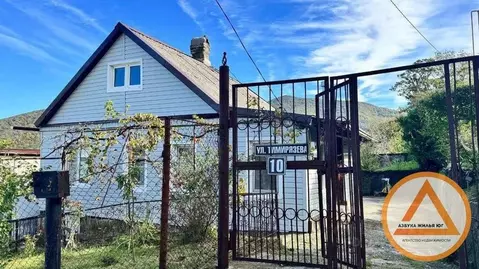 Дом в Краснодарский край, Туапсе ул. Тимирязева, 10 (50 м)