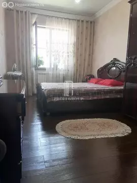 2-комнатная квартира: Махачкала, 1-я Рассветная улица, 10 (60 м)