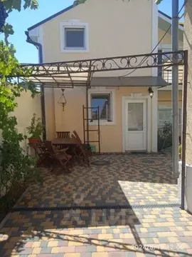 Дом в Крым, Евпатория проезд Серова, 11 (184 м)