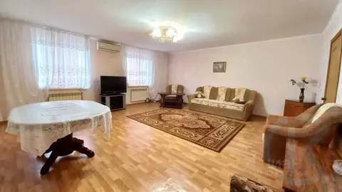 Дом в Крым, Сакский район, Суворовское с/пос, с. Каменоломня ул. ...