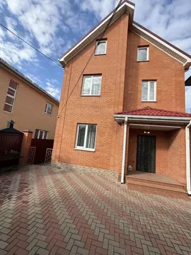 Дом в Ростовская область, Ростов-на-Дону пос. Чкаловский, пер. ...