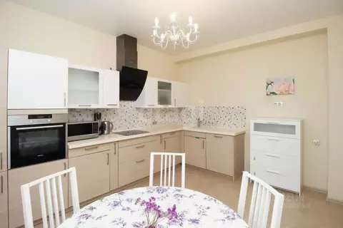 3-к кв. Тюменская область, Тюмень Советская ул., 51к3 (122.0 м)