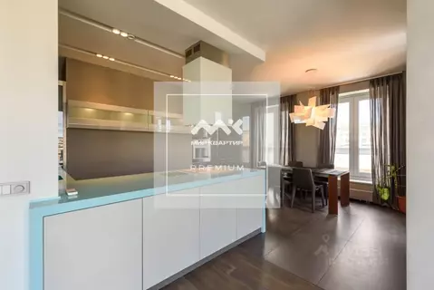 5-к кв. Санкт-Петербург Каменноостровский просп., 62 (208.0 м)