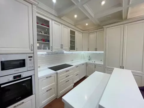 Продается коттедж в с. Жаворонки