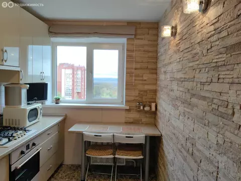 3-комнатная квартира: Уфа, улица Чудинова, 5 (61 м)