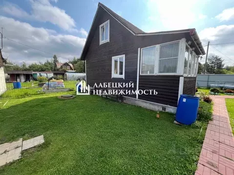 Дом в Ленинградская область, Волховский район, Кисельнинское с/пос, ...