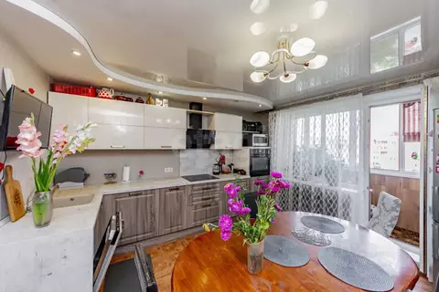 3-к кв. Тюменская область, Тюмень Широтная ул., 104к2 (93.8 м)