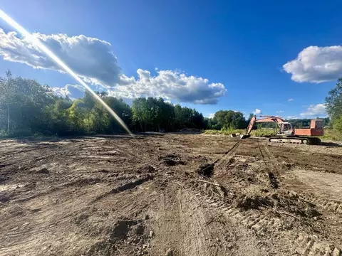 Участок в Ленинградская область, Выборгский район, Рощинское городское ...