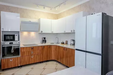 3-к кв. Омская область, Омск Куломзинская ул., 64к1 (76.6 м)