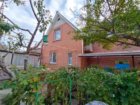 Дом в Ростовская область, Ростов-на-Дону Калиновая ул., 40 (160 м)