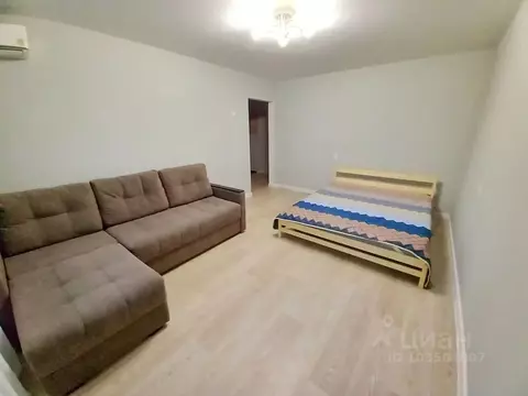 1-к кв. Волгоградская область, Волгоград ул. Дымченко, 18 (40.0 м)