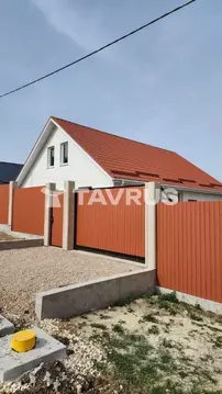 Дом в Крым, Симферопольский район, Добровское с/пос, с. Краснолесье ...