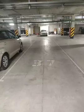 Гараж в Санкт-Петербург ул. Маршала Казакова, 70к1с2 (13 м)