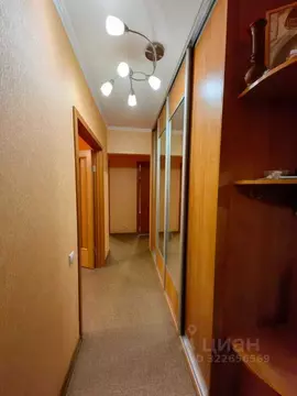 3-к кв. Омская область, Омск ул. Малиновского, 14к1 (64.0 м)